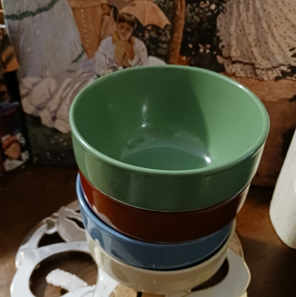 🏜🥣Crofton Multicolored 4 Bowl Set.🏝🏖Size 20.96 fl oz,5.5"×3",🎁 Nice Gift. - Picture 6 of 15